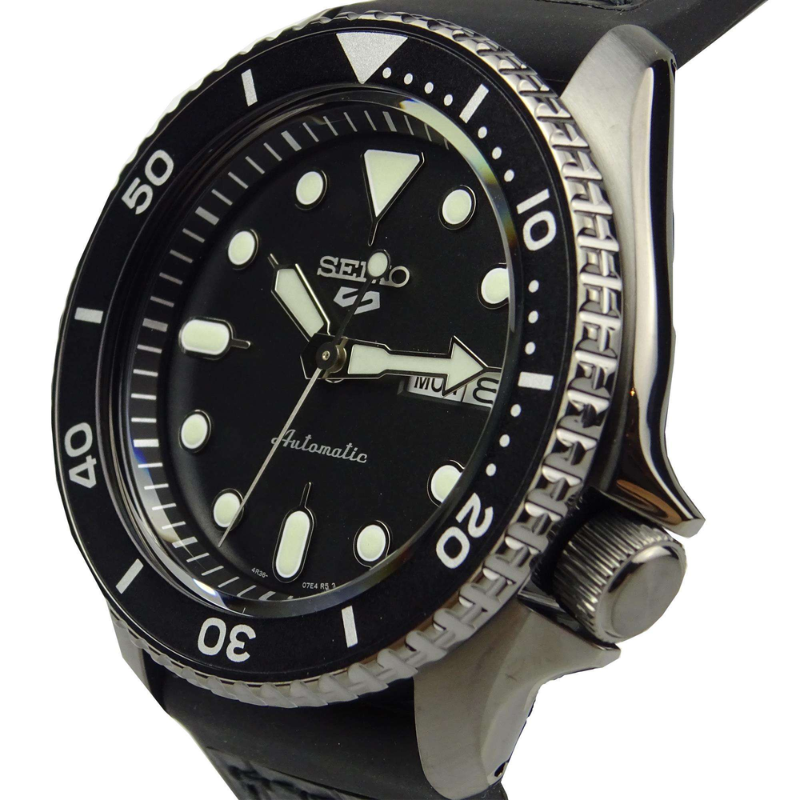 Seiko 5 Sports Automatic - Black (Silicone strap)